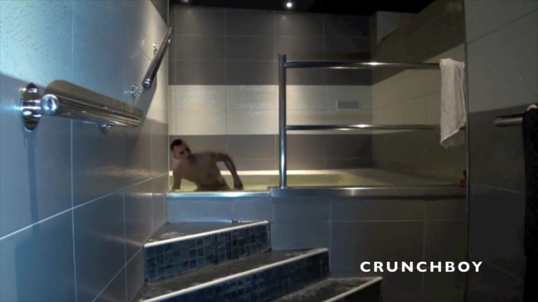 Crunch Boy: Jace Tyler ki shovar ke niche enthoni krooz dvara chudaee
