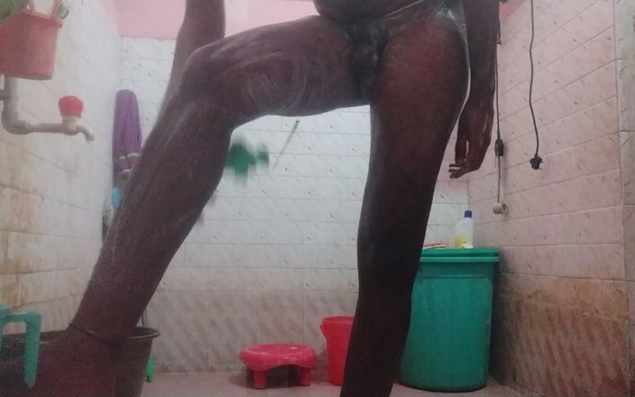 Tamil 10 inches BBC: Kamar mandi malam seksi tamil 25cm raksasa pria kulit hitam