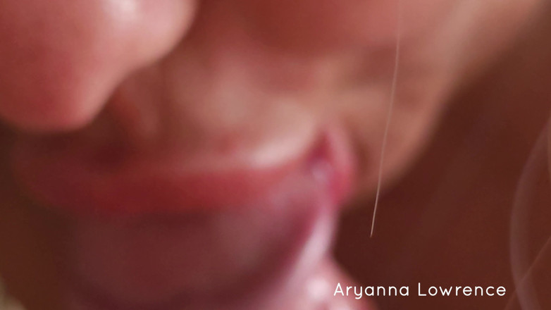 Aryanna_Lowrence: Esposa faz boquete extremo de manhã sem estar irritada