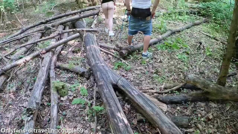 Dream Justin: Ragazza di 18 anni che fa sesso nei boschi Invece di...