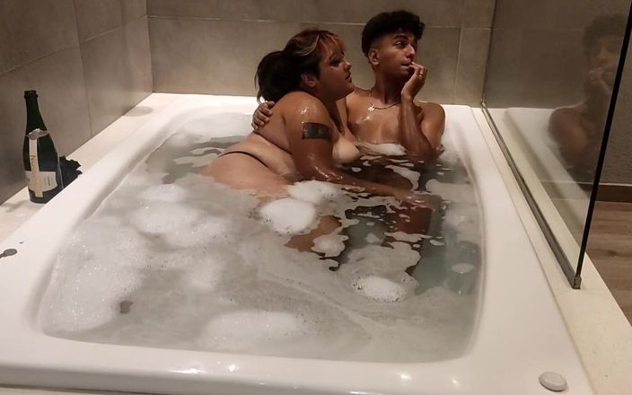 ALISONGONZALEZ26: Mi amiga argentina me muestra su nueva casa y no...