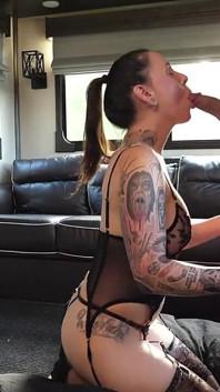 Solo quiero que te sientas seguro, confiado y drene tu polla