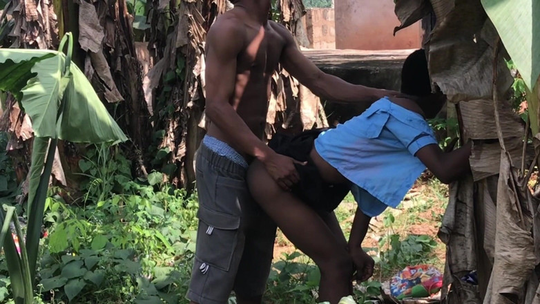 Amateur Teen Studio: Я опоздала в класс, Плс трахни меня вместо того, чтобы отправлять меня домой