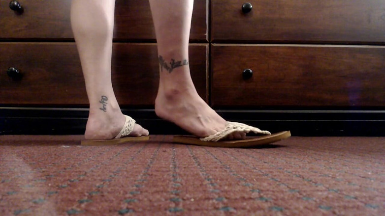Abby Anna: Pé de couro flipflops shoeplay