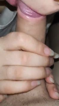 Quick Blowjob in Car | No Cum