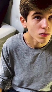 Levi rhodes prende il cazzo di papà come un campione