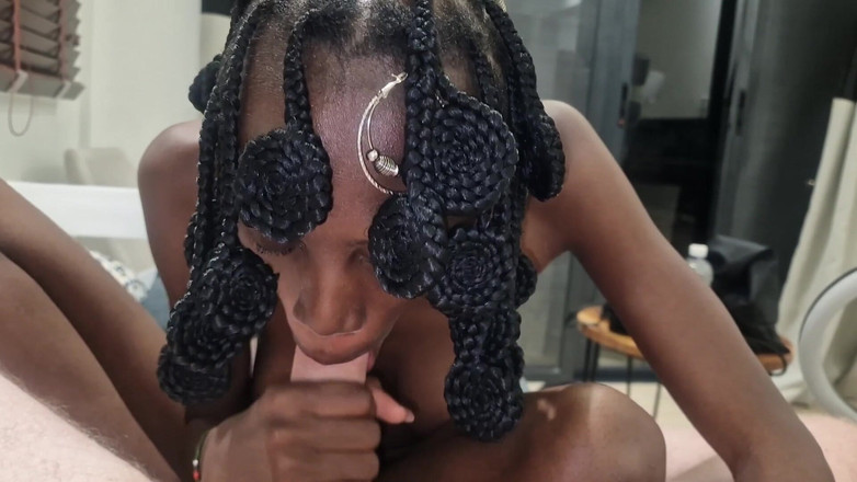Missblackreey: Марафонський мінет - відсмоктав і обрізав мого білого тата так добре, що майже забув запис