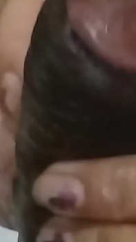 Genannt stiefschwester und massiert meinen penis