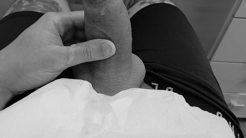 Lkdick8: 想喝我的牛奶吗？