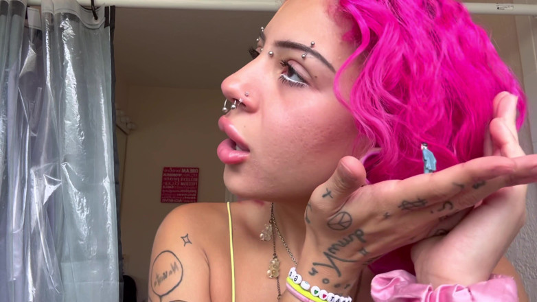 Nali Marie: Giantess เจอชายตัวเล็ก