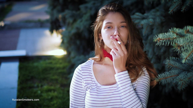 Russian Smokers: Sultry Russian Girl Smoking Cigarette by Waves