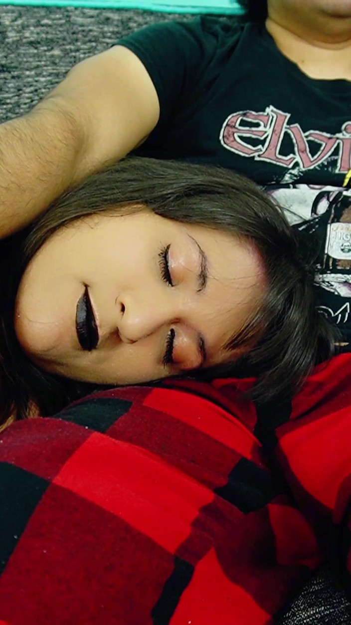 VickyVixen: Movie Night with Goth Step-mom