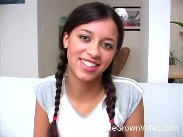 Homegrown Big Cock: Nineteen year old Alexa loves the cock!