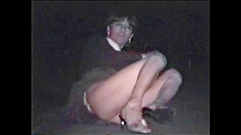 Pai-chan: Completamente visibile la giovane pai-chan - Brividi del parco notturno