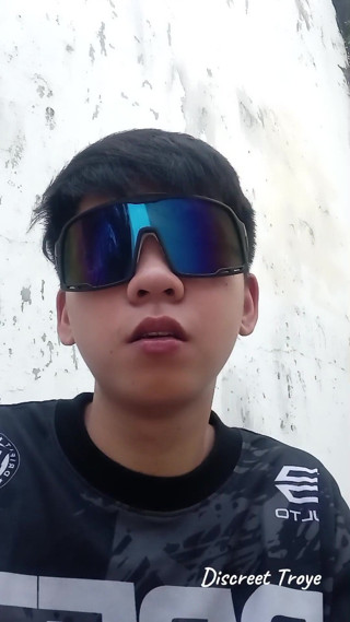 Troye Asian: Pinoy with Big Cock at Construction Site - Lick and Fuck...
