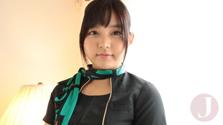 Asian happy ending: Maseuză japoneză salubează pula clientului ei
