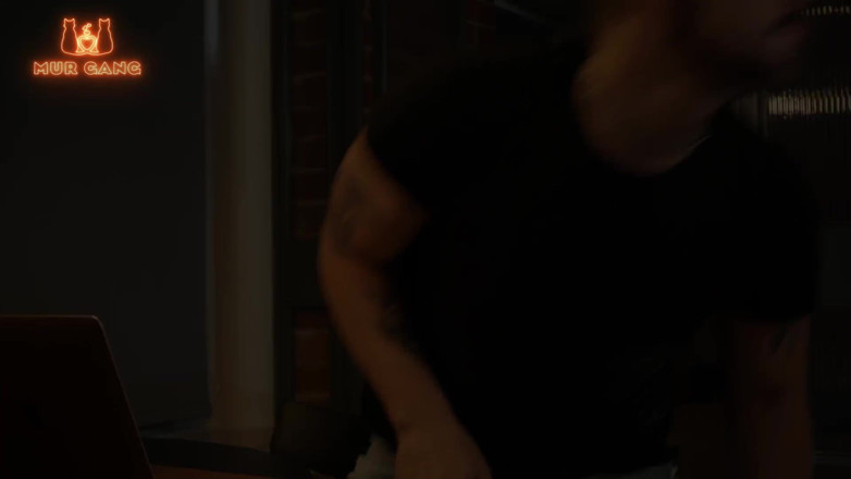 Bella Mur: 포르노 스타 Bestie를 갖는 것이 어떤 것인지 알게 된 학생 소년 - Murgang