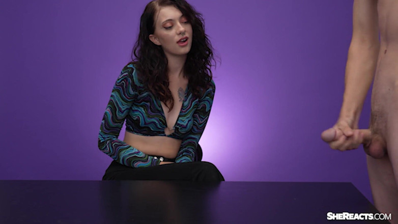 SheReacts: Bewerte mein abspritzen solo-für pornostars