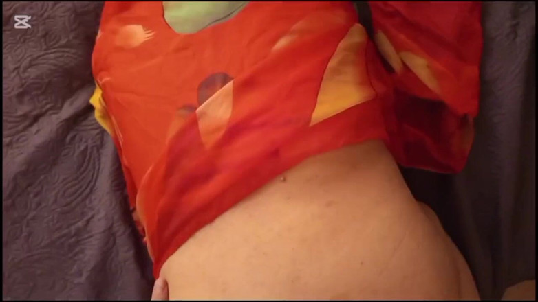 Moo DBOXXX: I Have Sex with Mature Christian