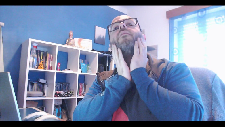 RAvingr4d4: Ravingr Video