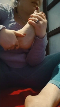 82 Licking and Sucking Feet 2