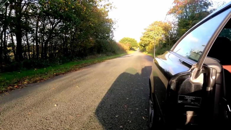 Kellycd2022: Crossdresser Kellycd2022 out for a drive down the lanes