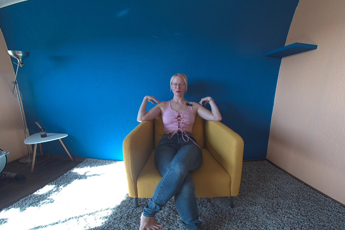 BlondeHexe VR: The Neighbor (virtuele seks)