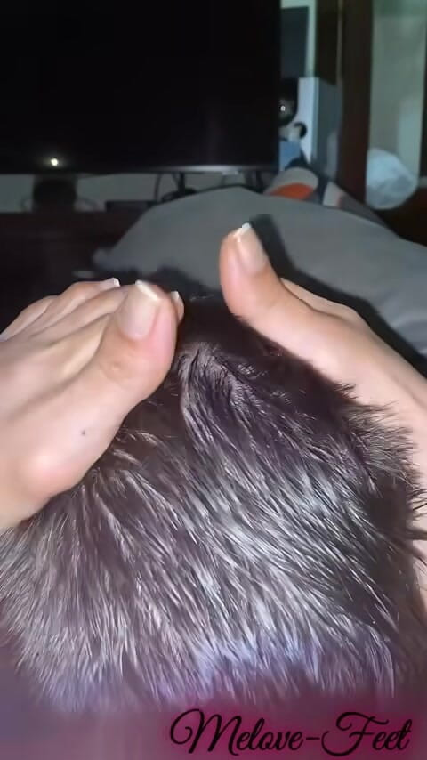 Naelor: Naelor schlürft an melove little muschi, teil zwei