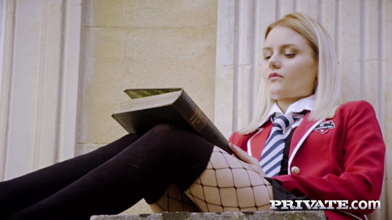 Private.com: Geiles college-mädchen natalia Starr in einem hardcore-fick mit ihrem lehrer