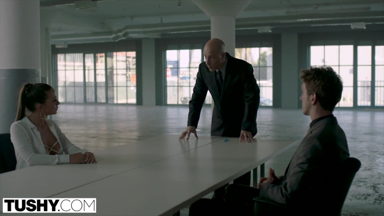 Tushy: Tushy - öne çıkan gösteri Abigail bölüm 4