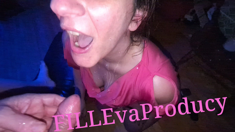 Mate positif: Maty Kinn with Her Mouth Open Full of Cum on...