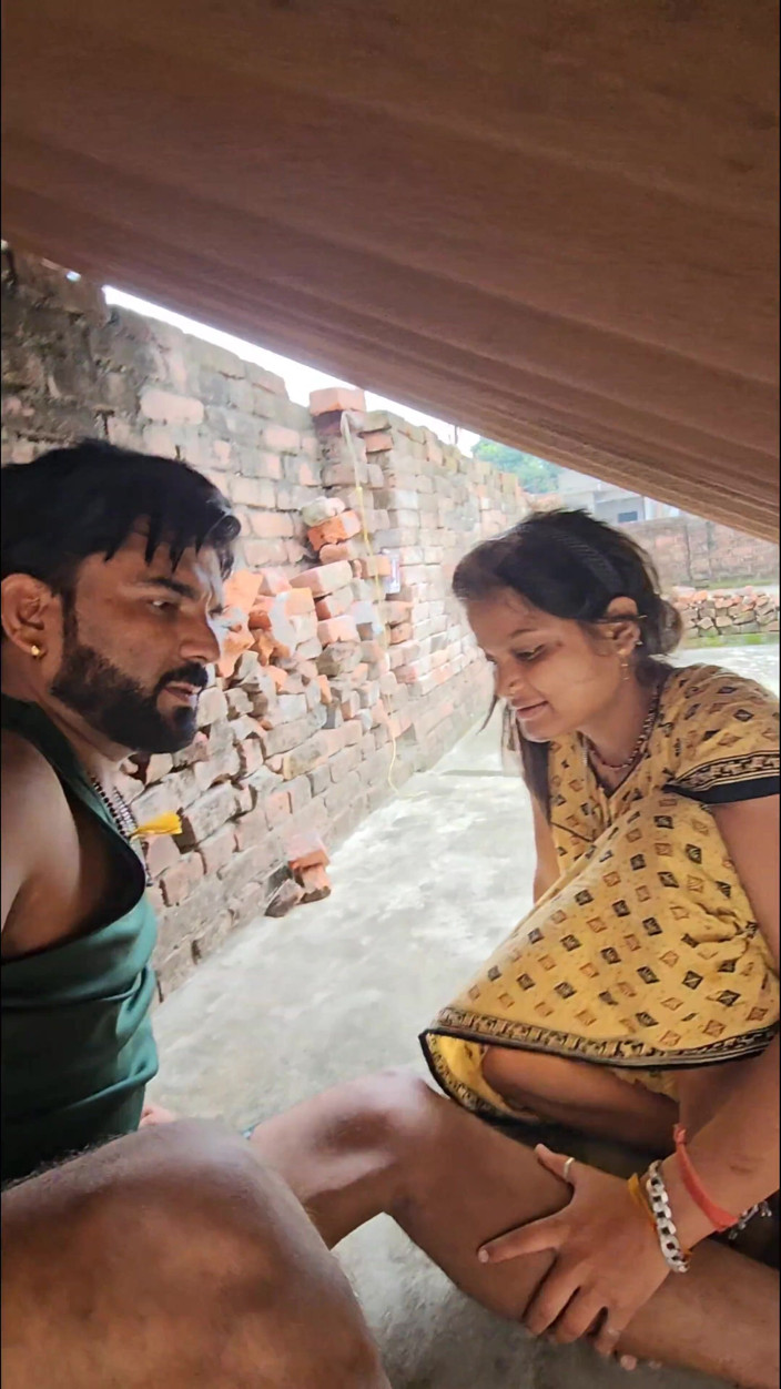 Aalox: Indian New Desi Hot Village Girl Sex in Home