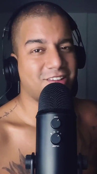 Prepara il tuo travestito con me asmr