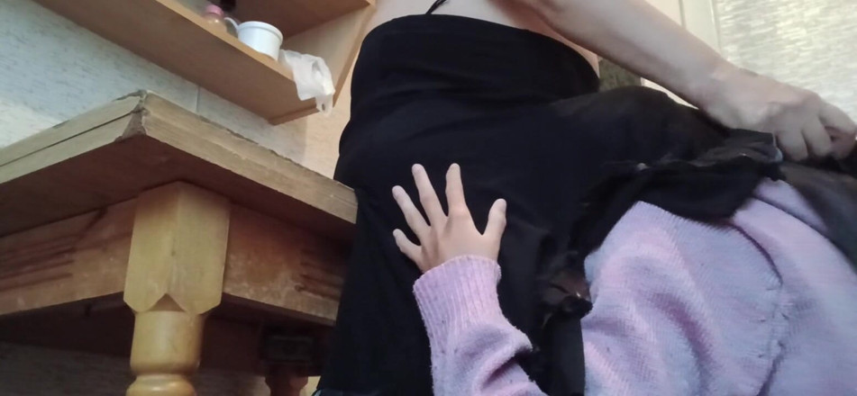 Lesbian-candys: My Boyfriend Caught Me with His Mom, but He Didn't...