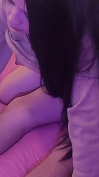 College Girls Already Know How to Fuck! Teen College Student Is Left Alone with Her Classmate in a Motel