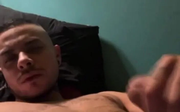 ftMichael: Chillin and Jerking
