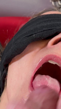 Baise et éjaculation dans la bouche, creampie, chatte, pute, belle-mère à gros nichons, partage en POV de cette milf dévergondée, éjaculation multiple sur sa belle-mère B