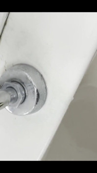 Piss in Urinal
