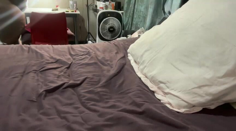 Legendary Booty Overdose: Solitario fetiche con sueño y gemidos en la cama