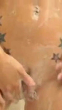 Sexy Teen Allie Shaving in the Shower