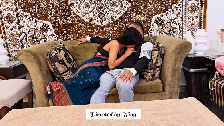 Cute Hotty: Seksi azgın Hintli desi kız sınıf arkadaşı seks yaparken bir öğretmen...