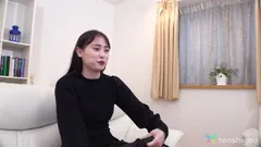 La première fois de Mei Harusaki dans un plateau porno