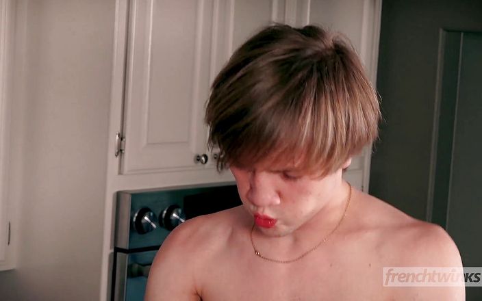 French twinks: Çıplak twink yarışması - felix maze ve justin leroy