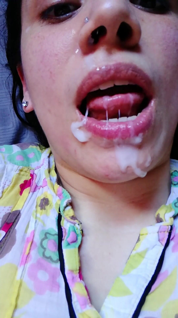 TheArtOfCum: อัดน้ำแตกคาปากเลอะเทอะ