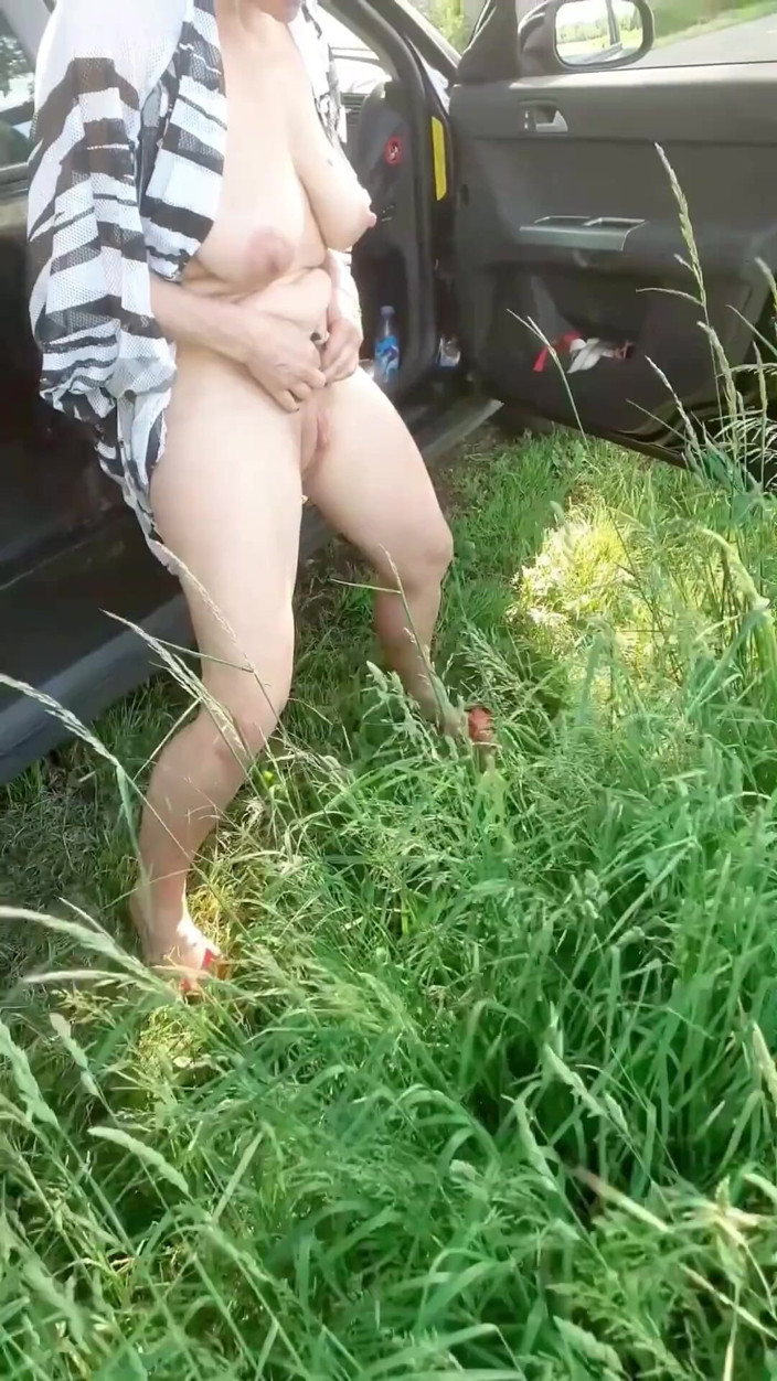 Hotwifekbh: Dogging Simone