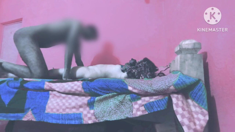 Housewife 69: A Desi Whore Found Alone in Her House by Her...