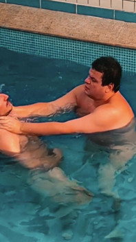 Havuz dövüşü: ayı tombul vs jobber - çıplak