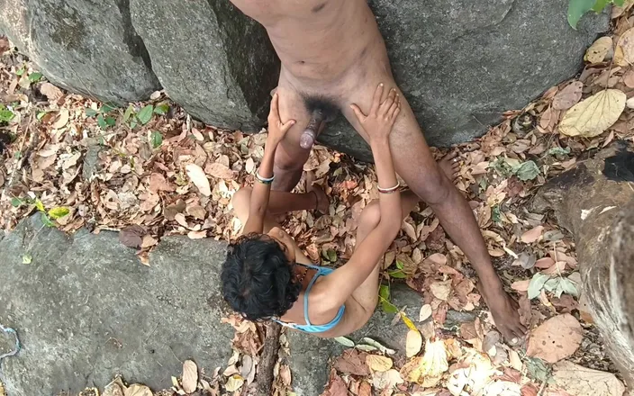 Graju1244: Indian Desi Girl Fucked by Her Step Brother in Jungle