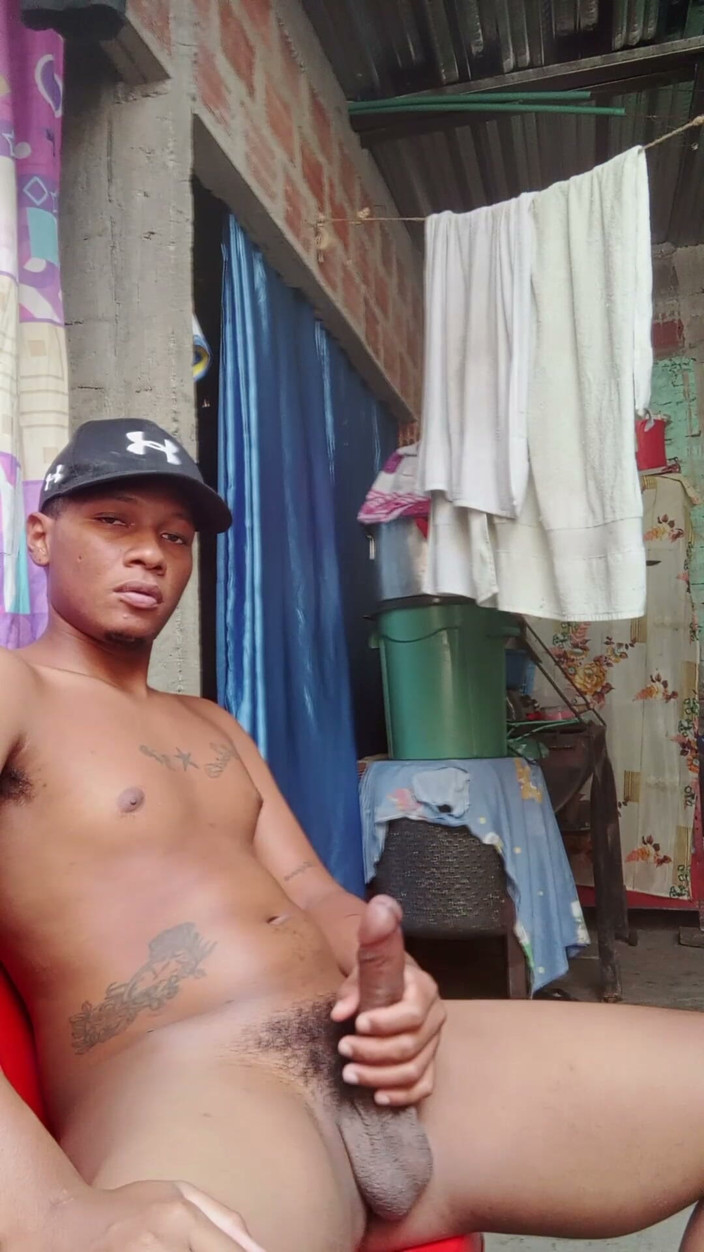 SANTIXXX19CM: Bigdick Amateur Masturbacion BBC