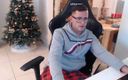 Twinkboy studio: Un băiat drăguț nemțoaică își înghite pișatul și se masturbează